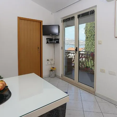 Put Vlaka Ii 아파트 *